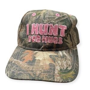 BASS PRO Camo & Pink “I hunt for hugs” Baby Girl Baseball Cap